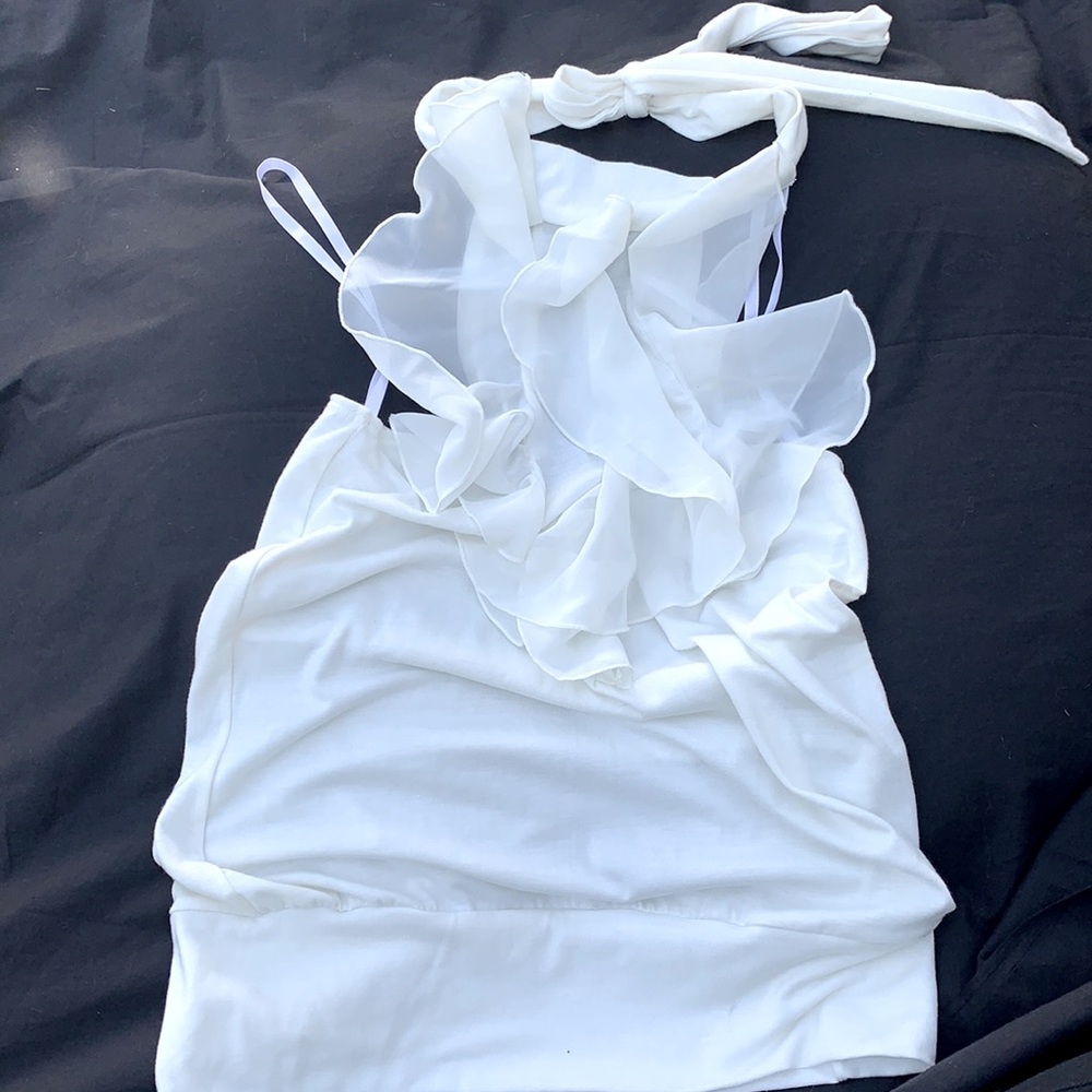 M Women’s Cream Lace Tank Top!